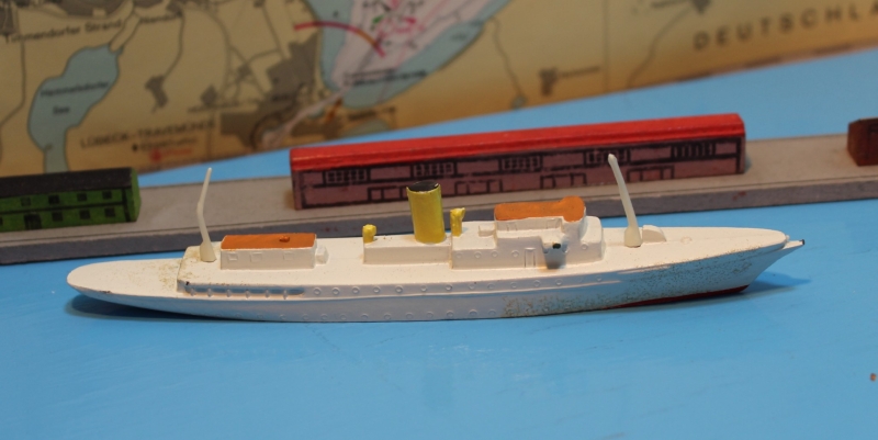 Yacht ähnlich "Dannebrog" (1 St.) DK? Pilot in ca. 1:900